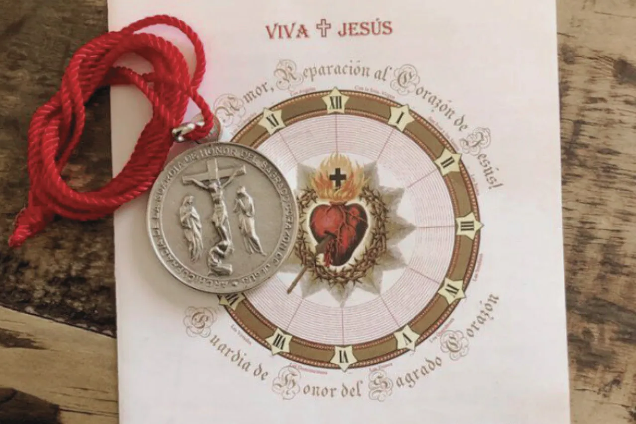 Cuadrante y medalla del Corazón de Jesús